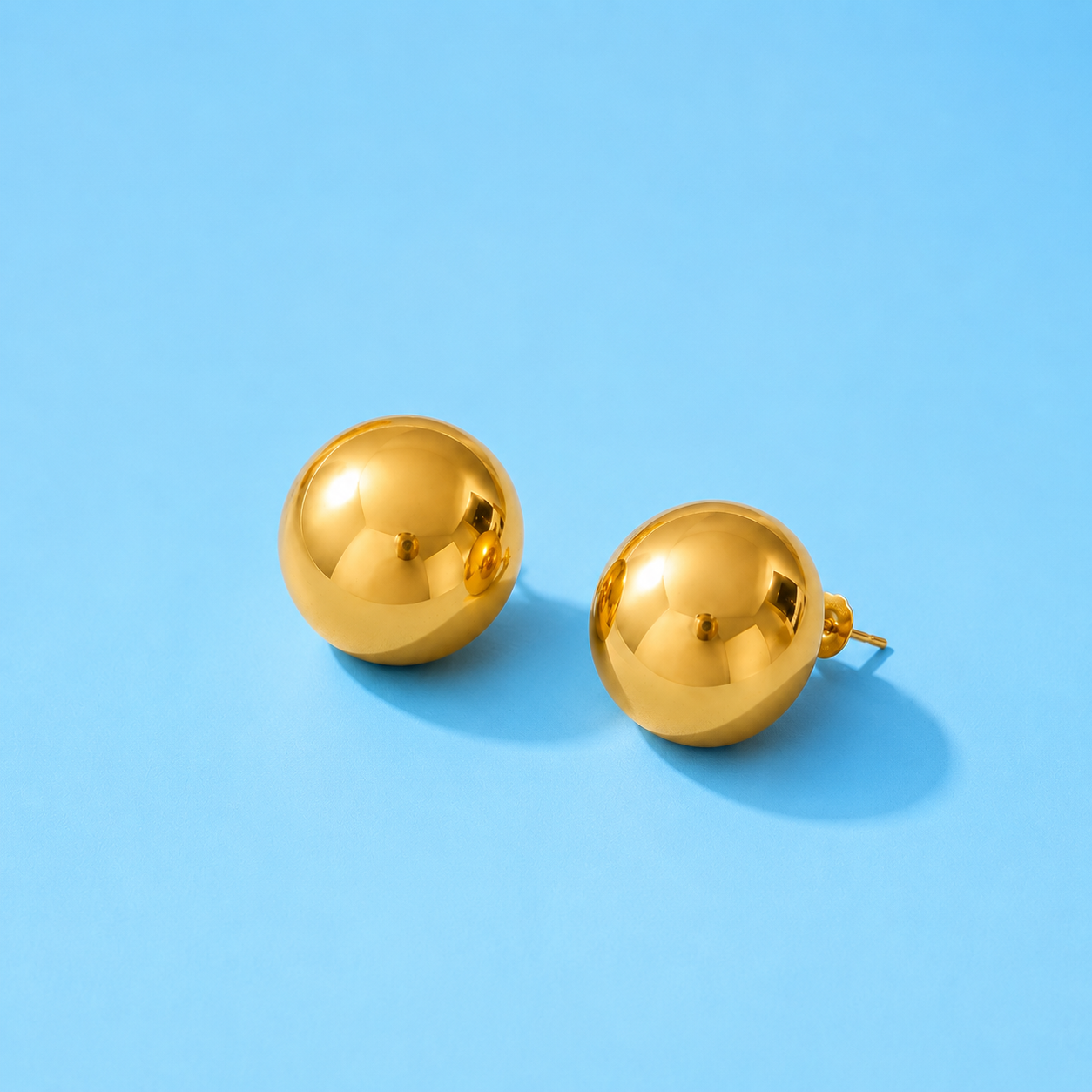 The Rami Dome Studs