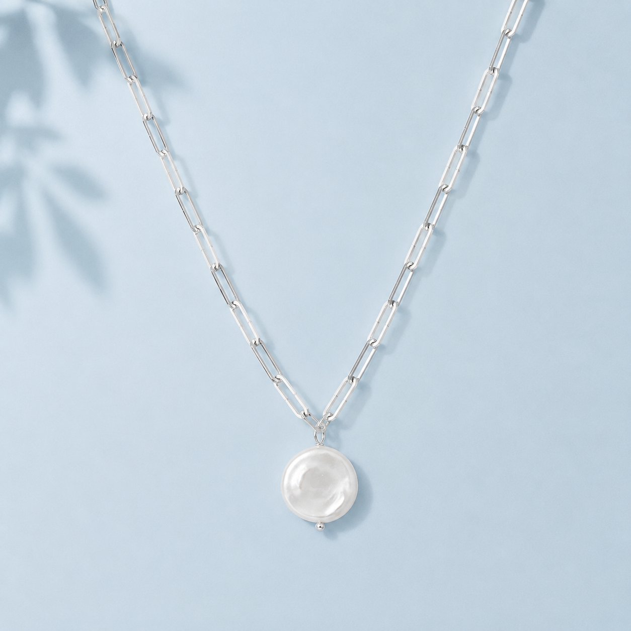 The Monroe Necklace