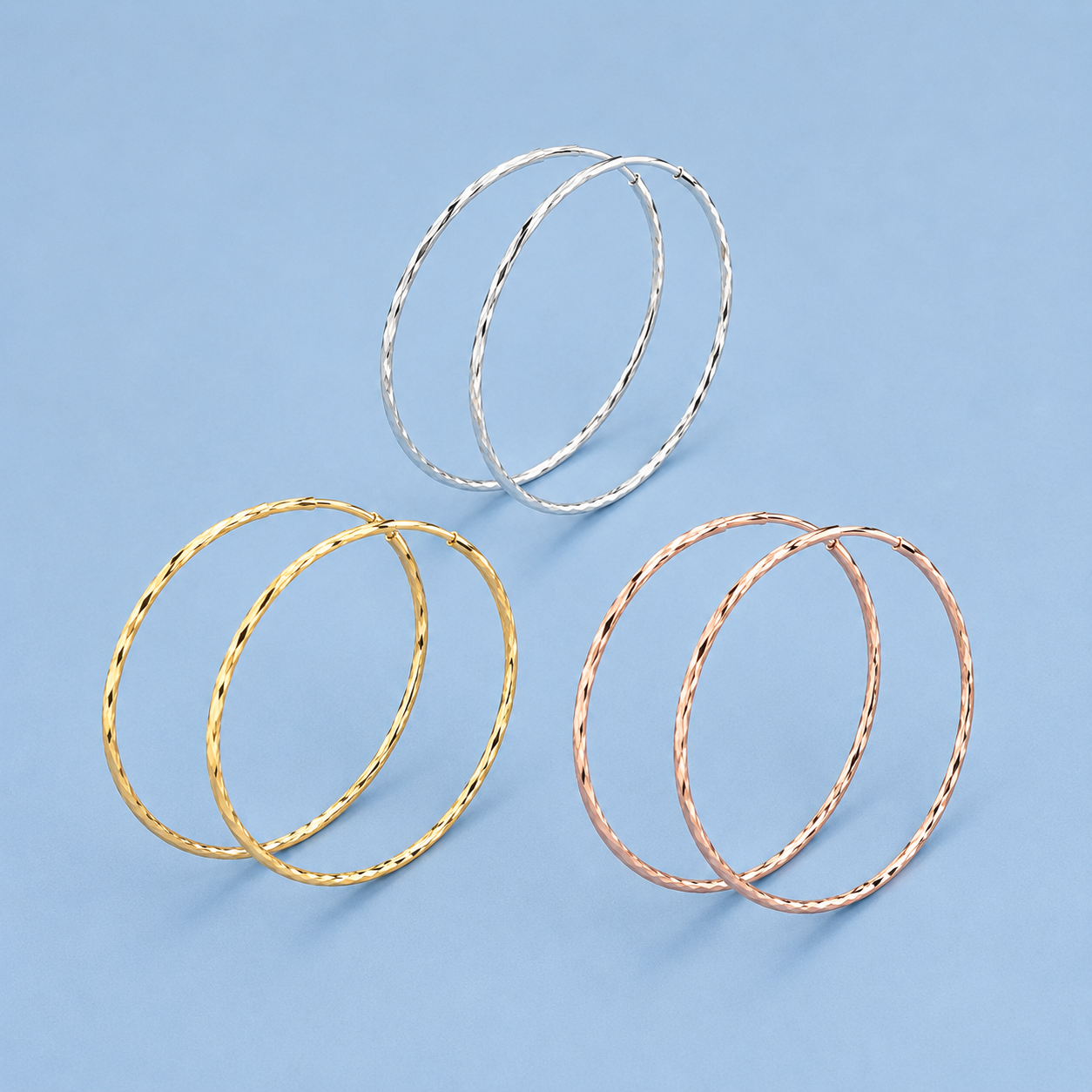 Gwen Endless Hoop Earrings