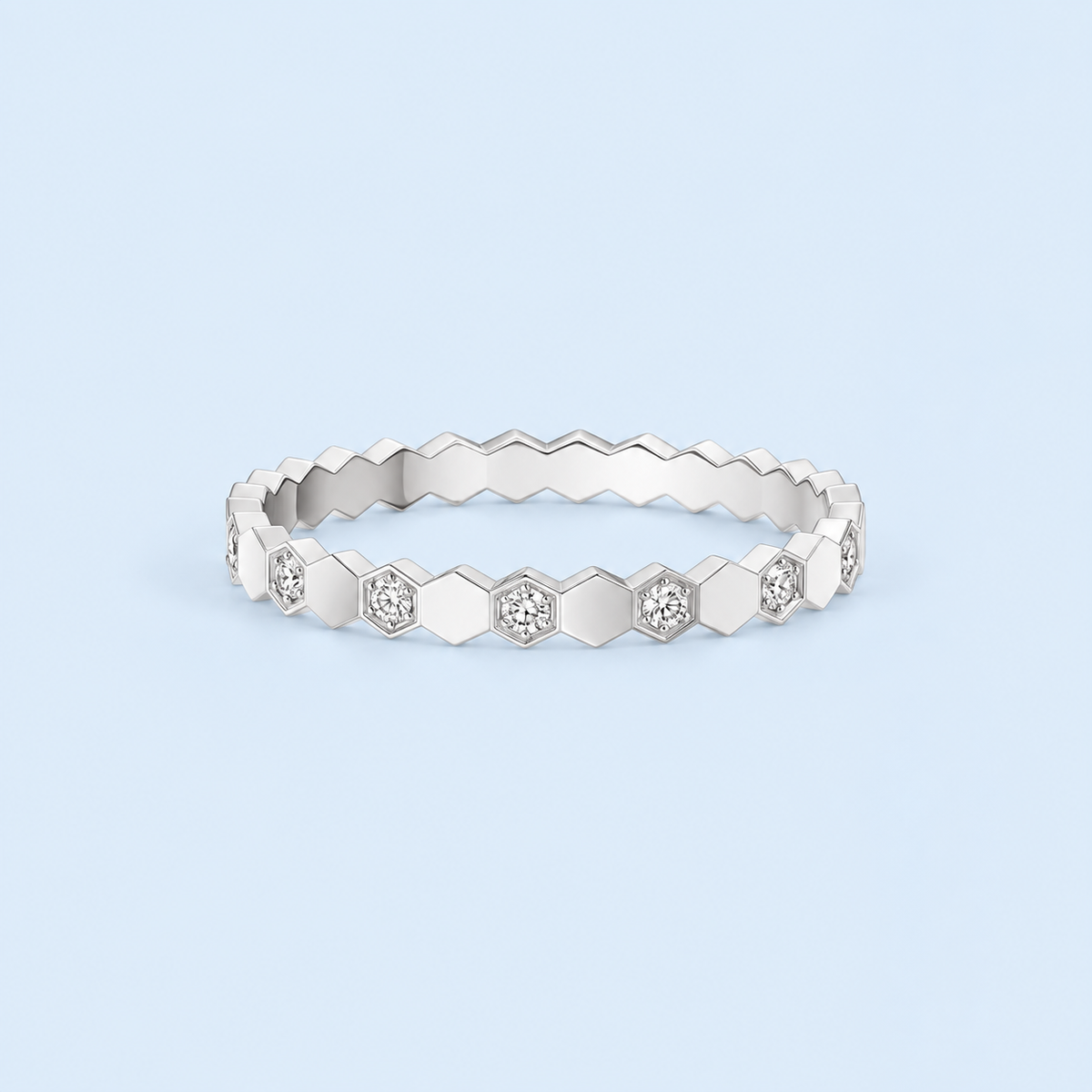  Vale white gold-plated pavé ring with alternating diamond-alternative stones